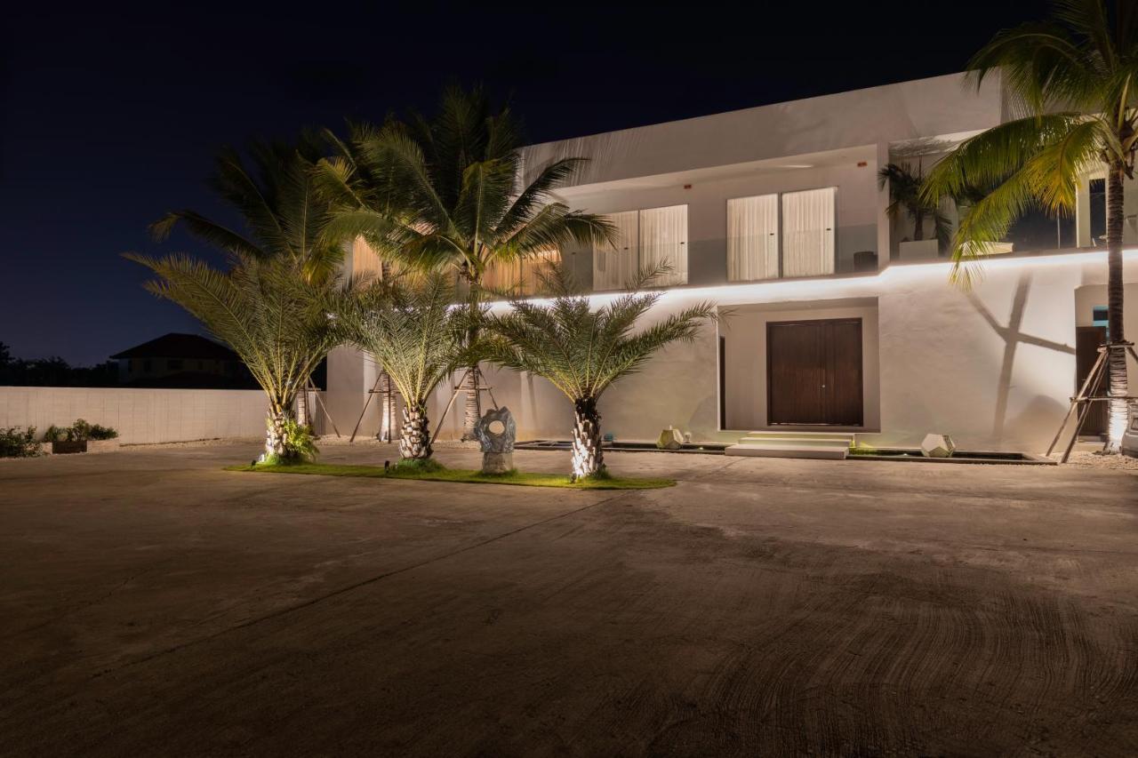 Palm Villa - Award Winning Modern Luxury & Exclusive Villa Resort Chiang Mai Bagian luar foto